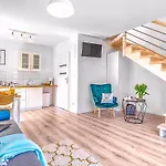 Amazing In With Kitchen *