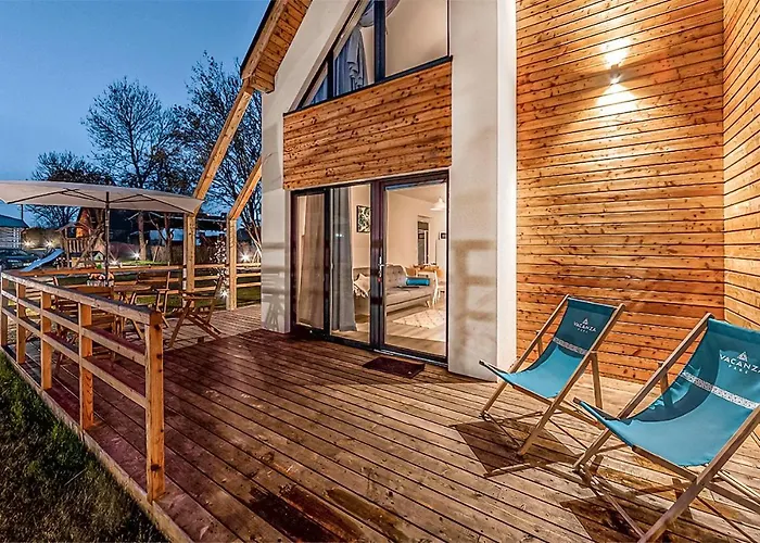 Amazing In With Kitchen *